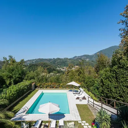 Onirica Villa Camaiore